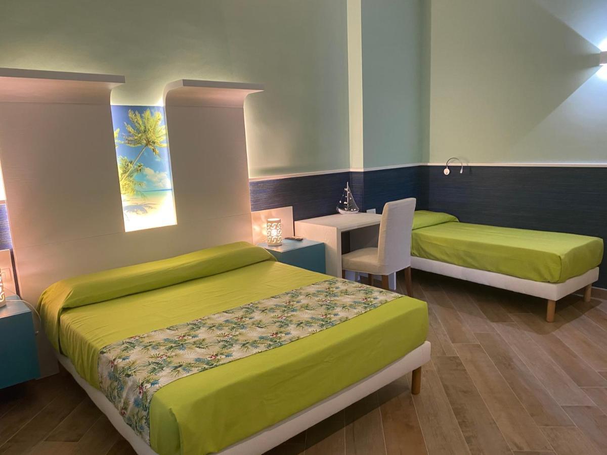 Porto Di Mare B&B Giovinazzo Exterior foto