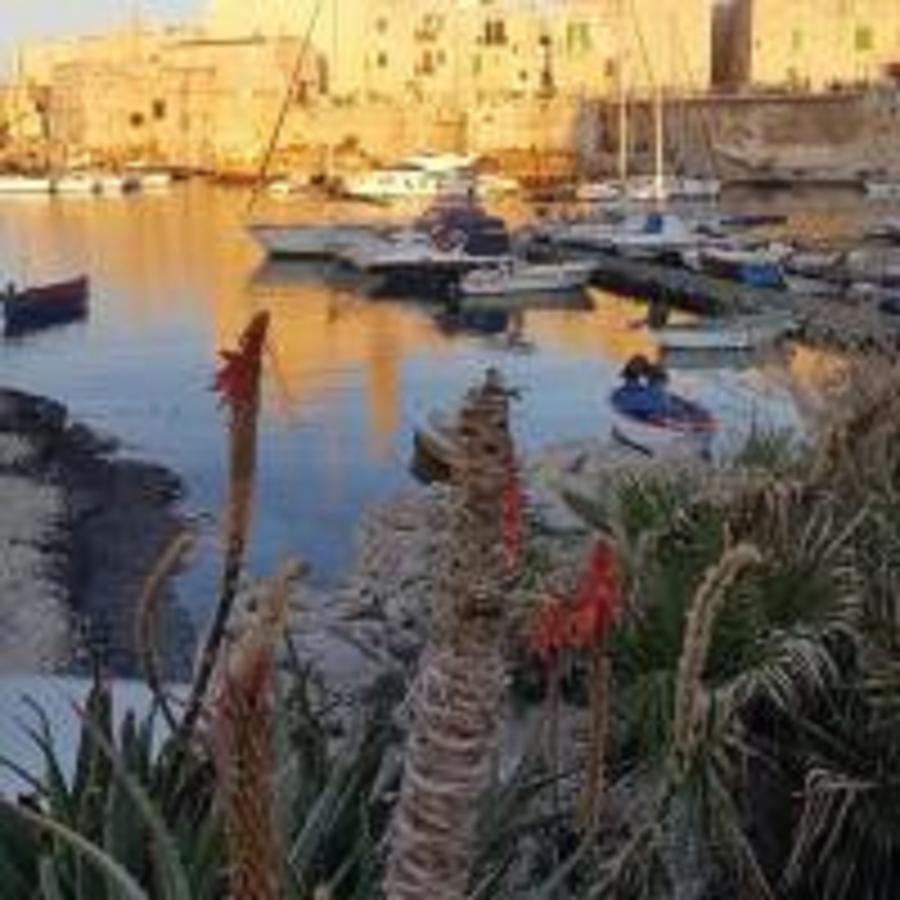 Porto Di Mare B&B Giovinazzo Exterior foto